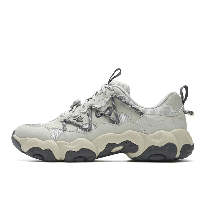 

Кроссовки мужские FLUID 6 Cushioning Abrasion Resistant Coverage Lightweight Low top Chunky серые FILA, бежевыйзеленый/белый Agate серый
