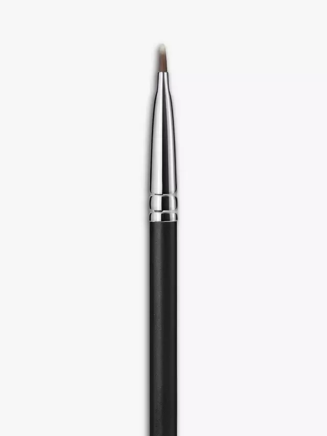 231 Маленькая кисть для растушевки MAC
