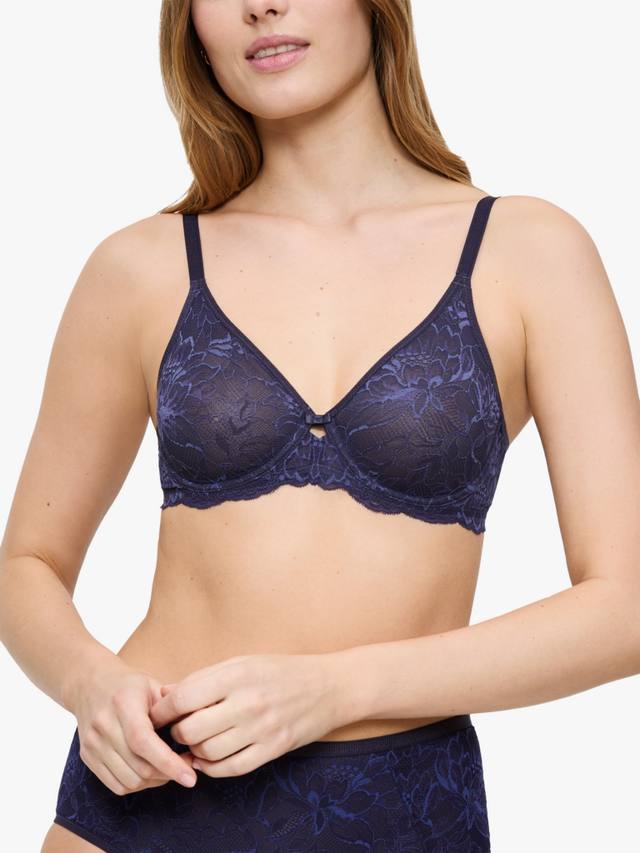 

Бюстгальтер Amourette Charm без поролона Triumph, Ink Grey