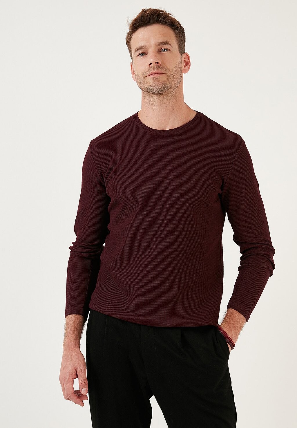 

Джемпер Crew Neck Buratti, цвет maroon, Коричневый, Джемпер Crew Neck Buratti, цвет maroon