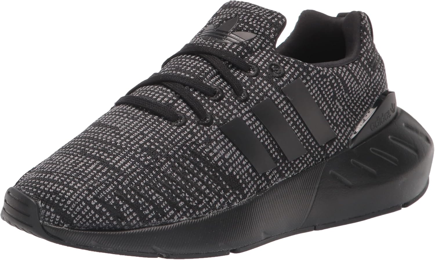 

Детские кроссовки Adidas Swift Run 22 (унисекс), белый/черный/серый