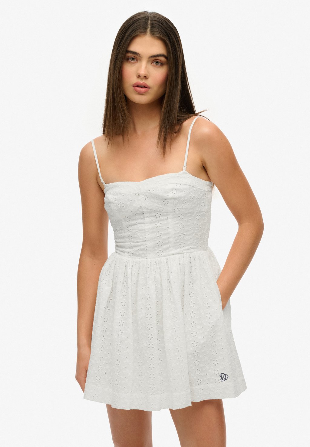 

Повседневное платье BRODERIE CAMI MINI Superdry, белый