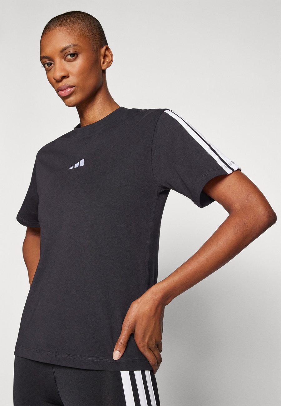 Футболка Adidas Sportswear Sports T-shirt, Black/White/Black — фото 4