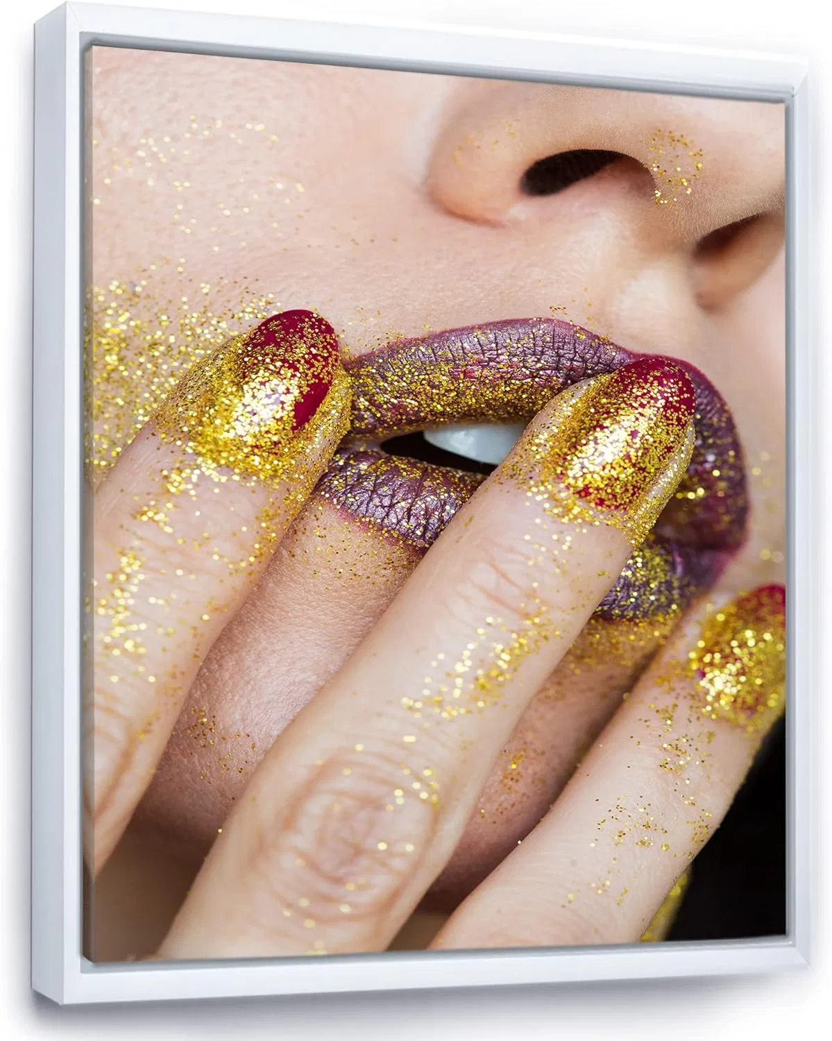 Губная помада DesignQ Golden Gold Glitter — фото 3