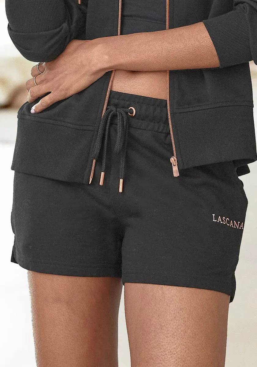 

Спортивные шорты LASCANA с вышивкой логотипа, костюм для отдыха, черный