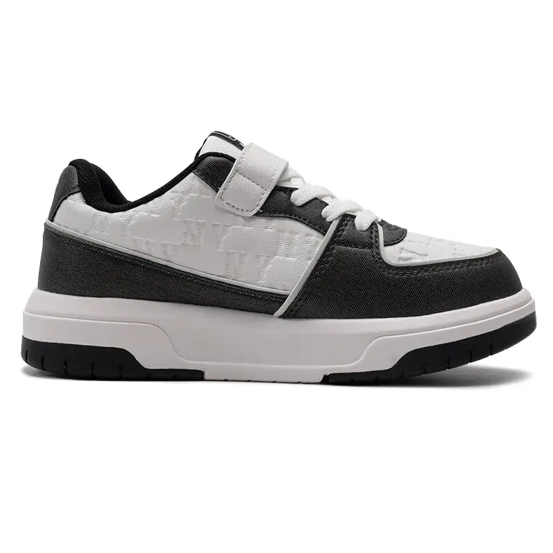MLB New york yunkees chunky liner anti-kick cushioning balance low-top детские скейтбординг кроссовки black white kids — фото 3