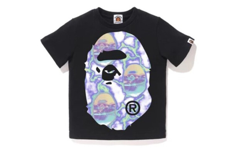 

Футболка унисекс A Bathing Ape, черный/красный