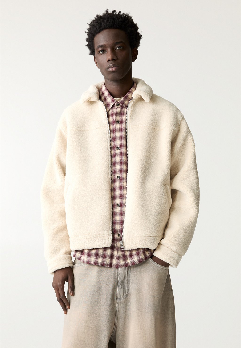 

Зимняя куртка PULL&BEAR, бежевый