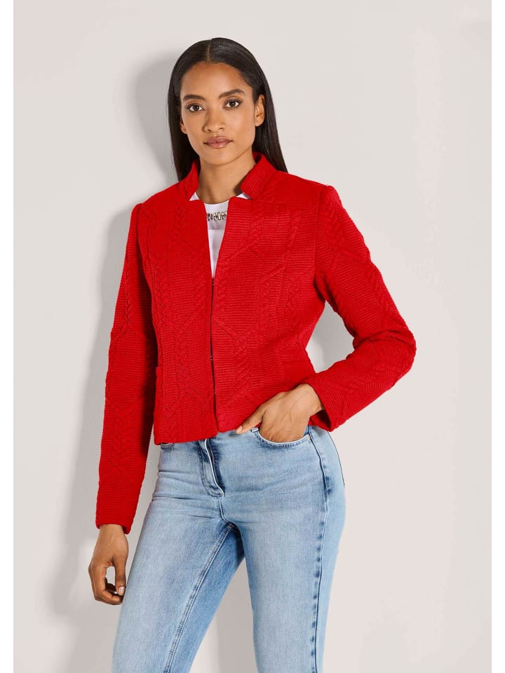 

MADELEINE Элегантный красный трикотажный блейзер с узором «косичка»