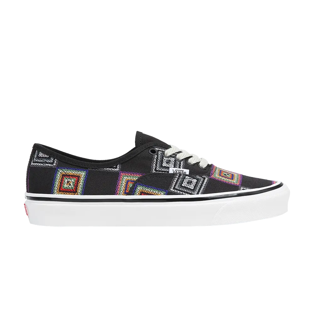 Ботинки Authentic 44 DX Vans, черный