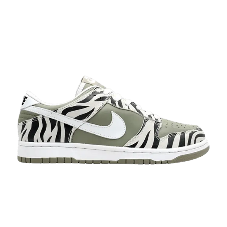 

Кроссовки Nike Dunk Low, Daktari
