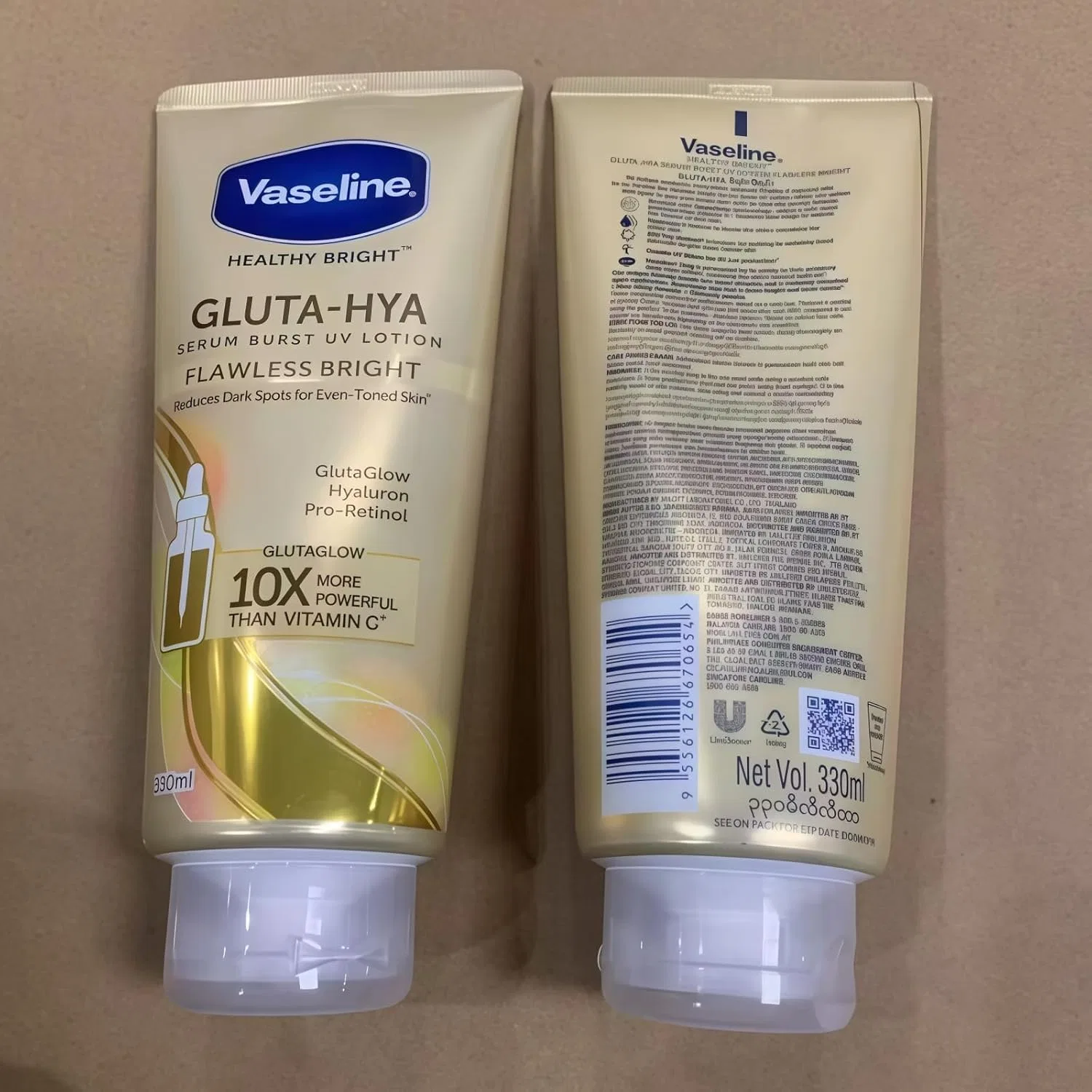 Лосьон для тела осветляющий Packjoy Gluta Hya Flawless Bright 330 мл — фото 2