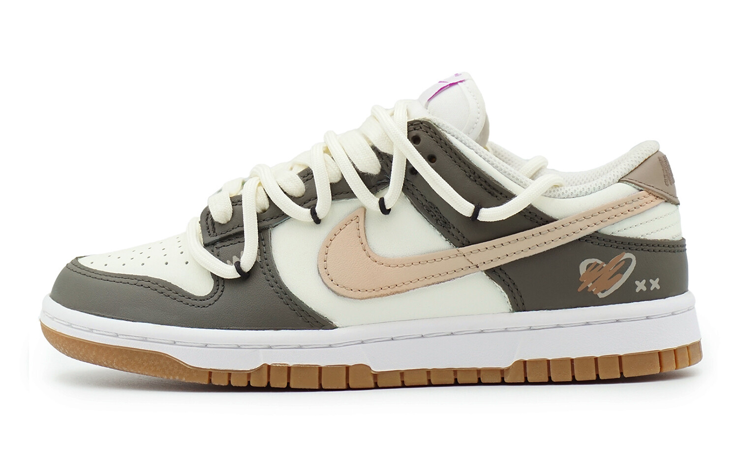 

Женские кроссовки для скейтбординга Nike Dunk