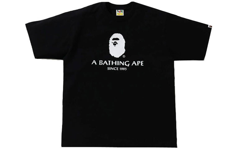 

Футболка унисекс черная A Bathing Ape, черный