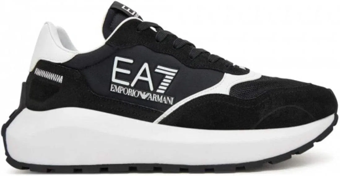 Кроссовки EA7 Emporio Armani с классическим черно-белым логотипом