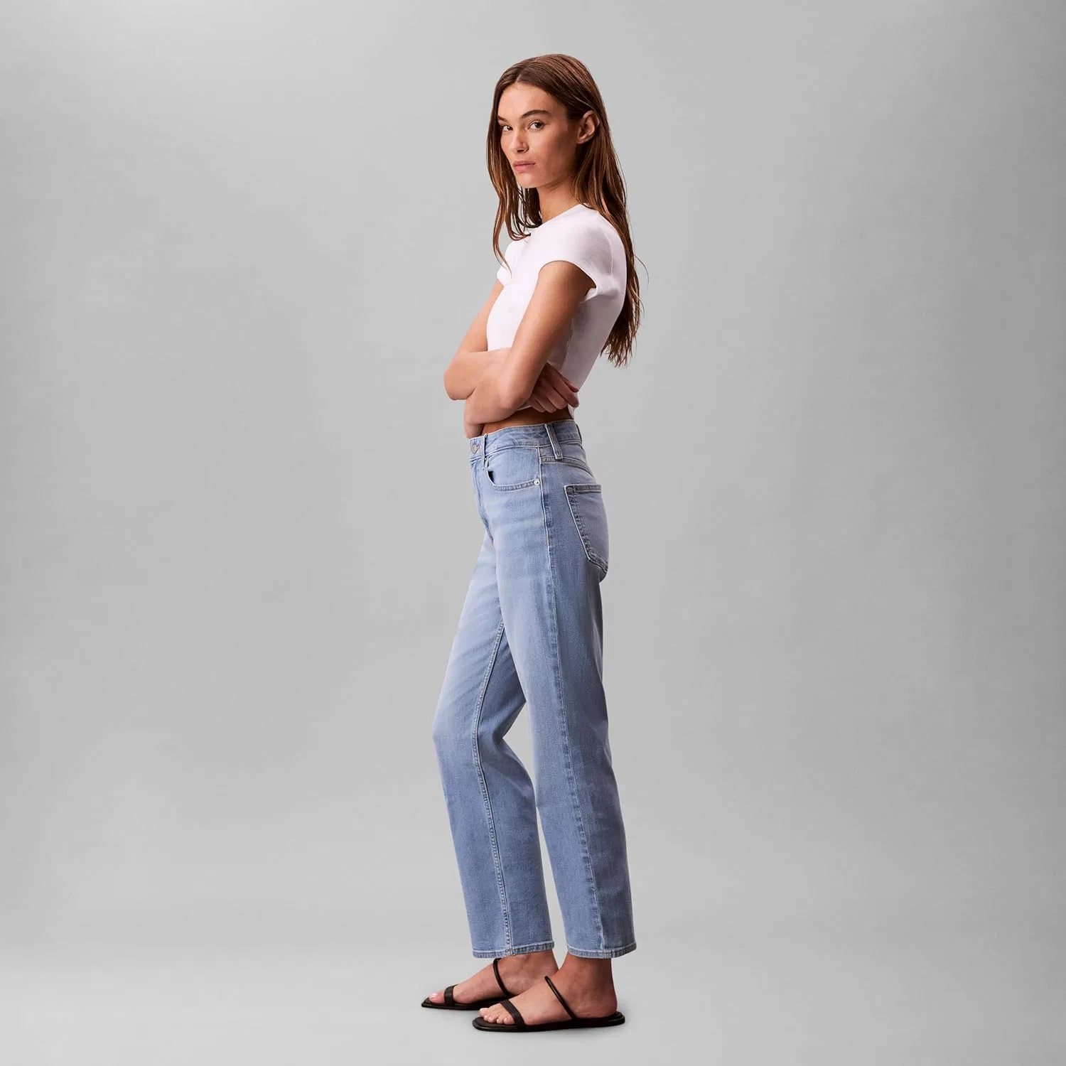 Calvin Klein Женские джинсы прямого кроя с высокой посадкой, Ocean Front — фото 2