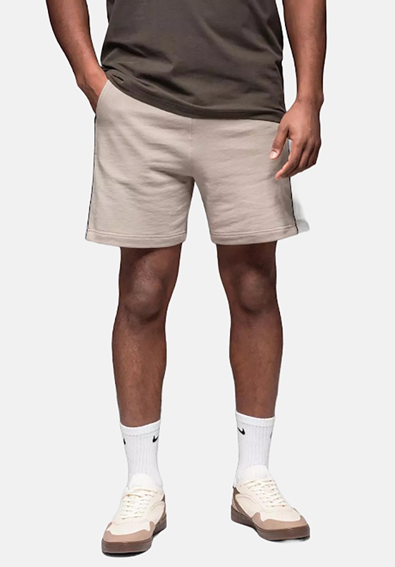 

Шорты Tracksuit bottoms Ombre, бежевый