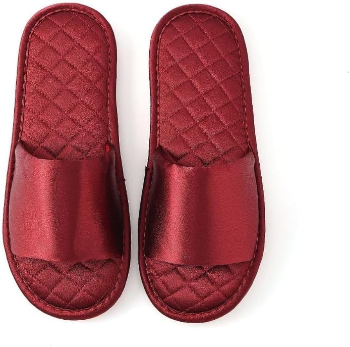 

Роскошные домашние тапочки премиум-класса из атласного шелка, комфортные в любое время года, с мягкими шариками, нескользящие, для дома, без шнурков Generic, красный