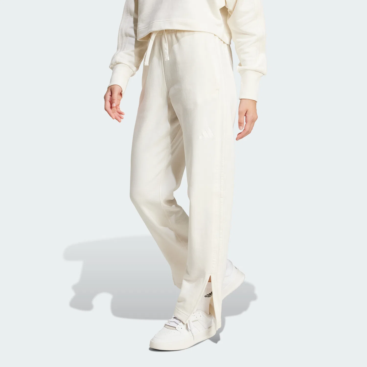 Женские прямые брюки All Szn French Terry 3S цвета Off White от Adidas