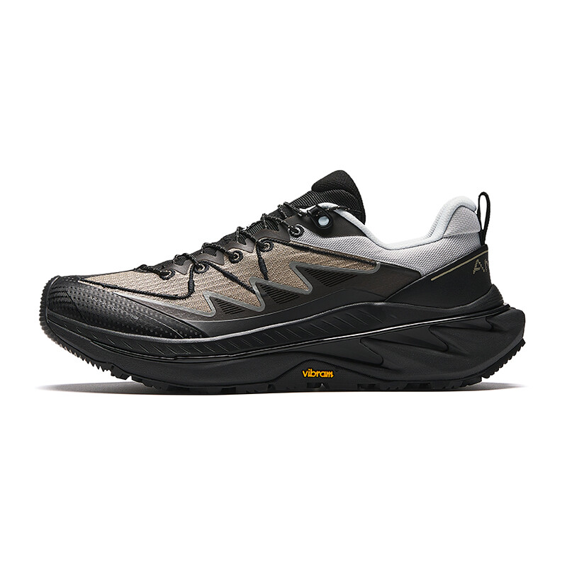 

Кроссовки женские Wild PRO Running Low-top Base Black/Charlotte Grey Anta