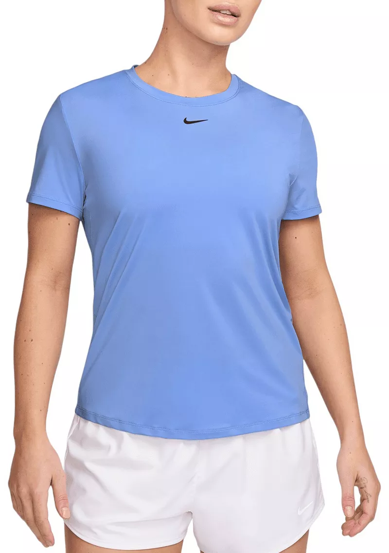 

Женская футболка с короткими рукавами Nike One Classic Dri-FIT, цвет Royal Pulse