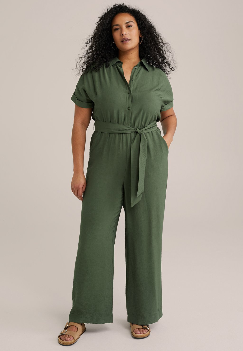 

Комбинезон CURVE WE Fashion, зеленый
