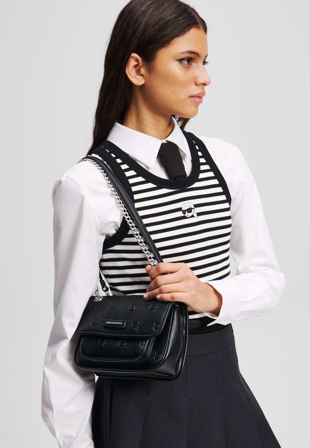 

Сумка через плечо IKON MONOGRAM SMALL - Across body bag KARL LAGERFELD, черный