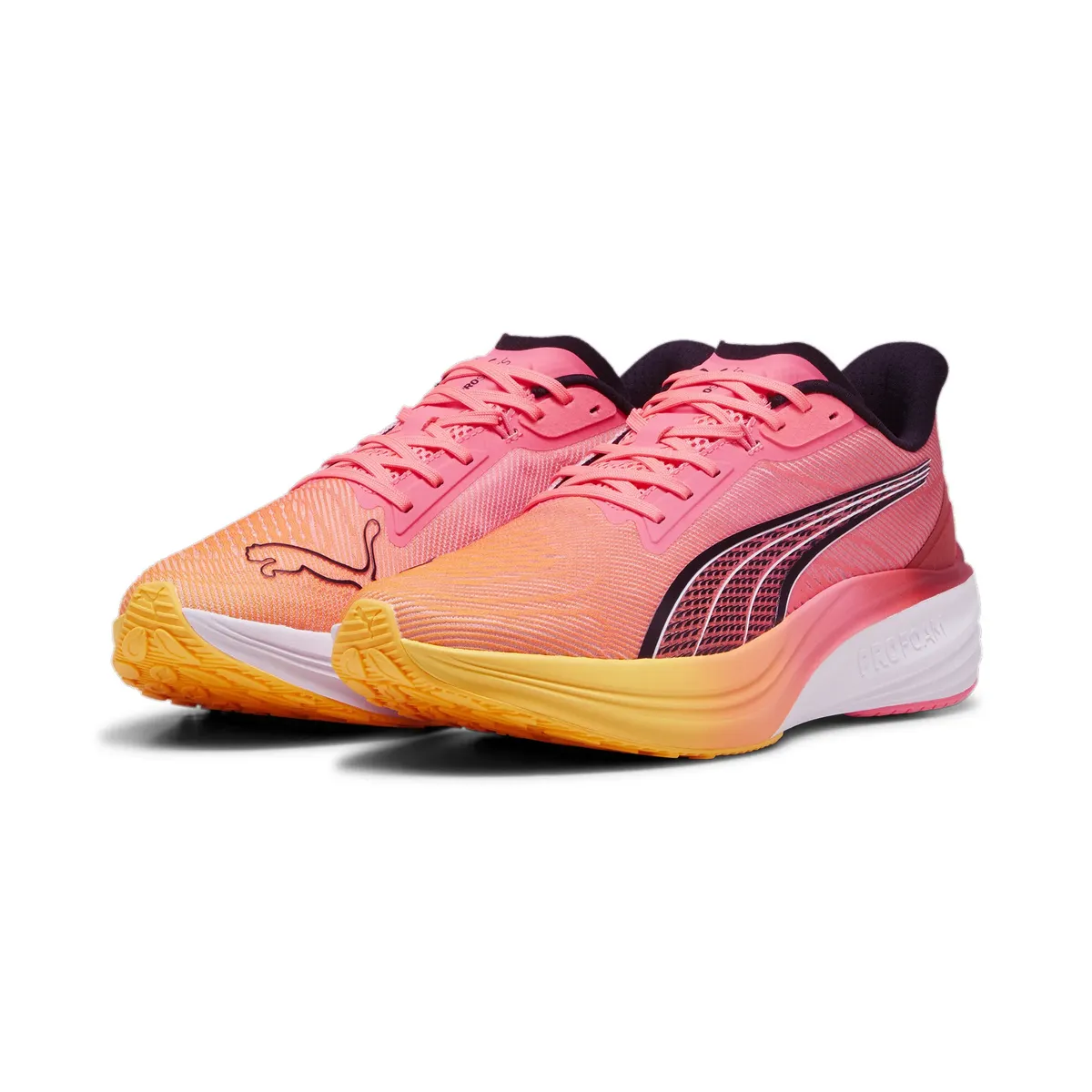 

Кроссовки PUMA "DARTER PRO", цвет Sun Stream-Sunset Glow