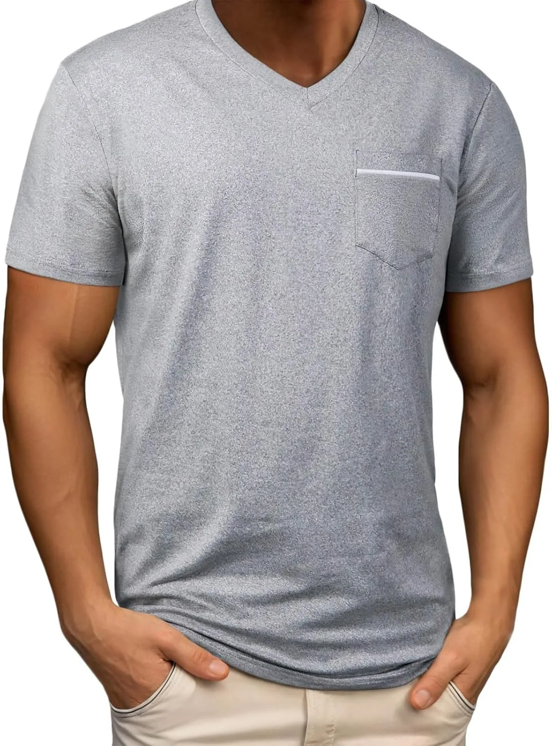 

Мужская футболка с V-образным вырезом и карманом