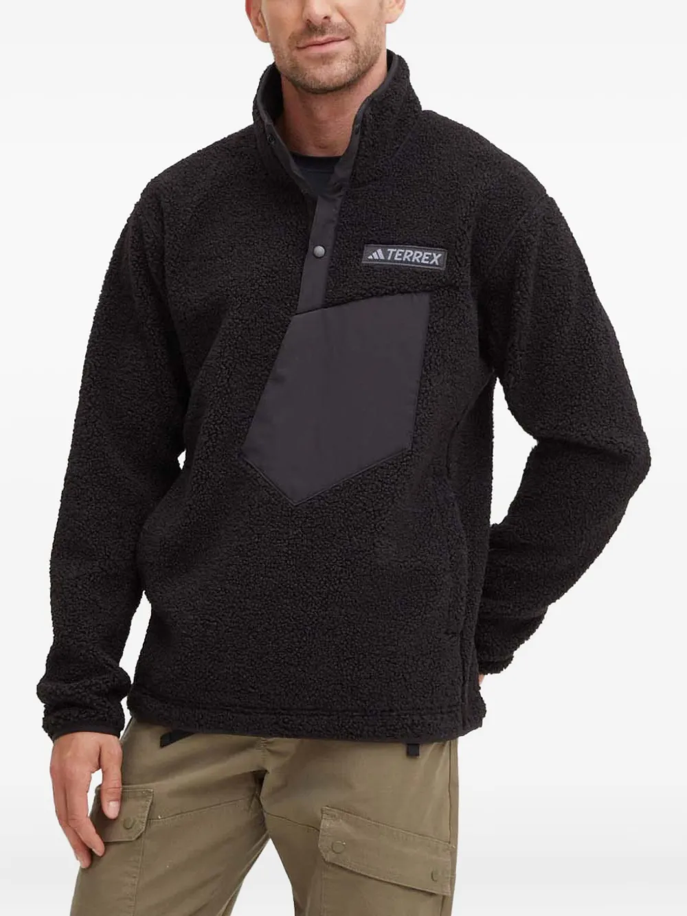 

Куртка с половинной застежкой и вставками из борга adidas, черный