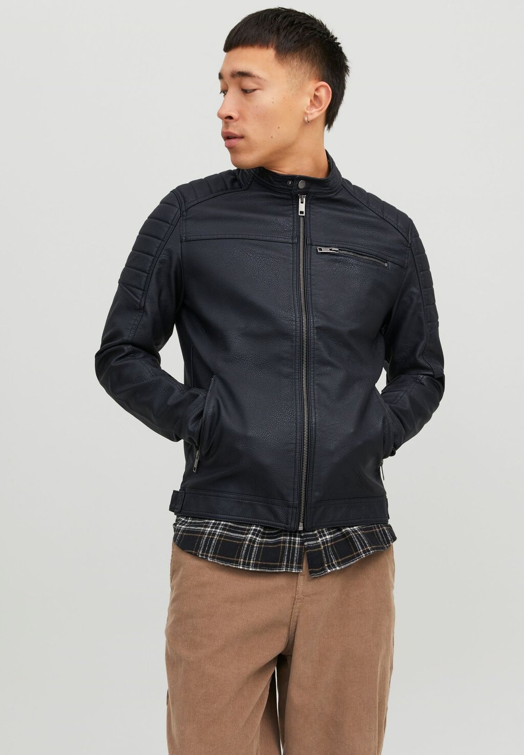 

Куртка межсезонная JJEROCKY NOOS Jack & Jones, черный