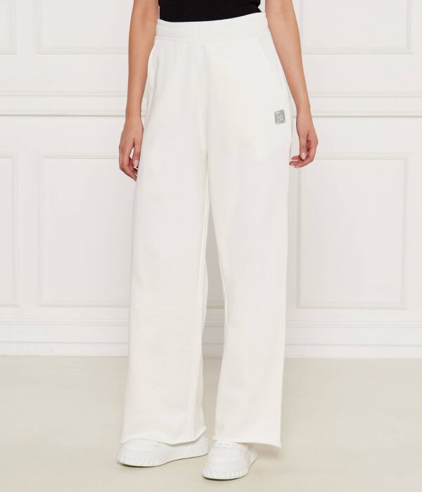 

Брюки сшиты Relaxed fit Hugo, белый