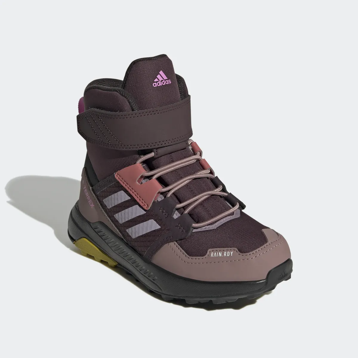 

Кроссовки adidas TERREX "TERREX TRAILMAKER HIGH COLD.RDY", с утеплением, цвет Shadow Maroon / Matt Purple Metallic / Pulse Lilac