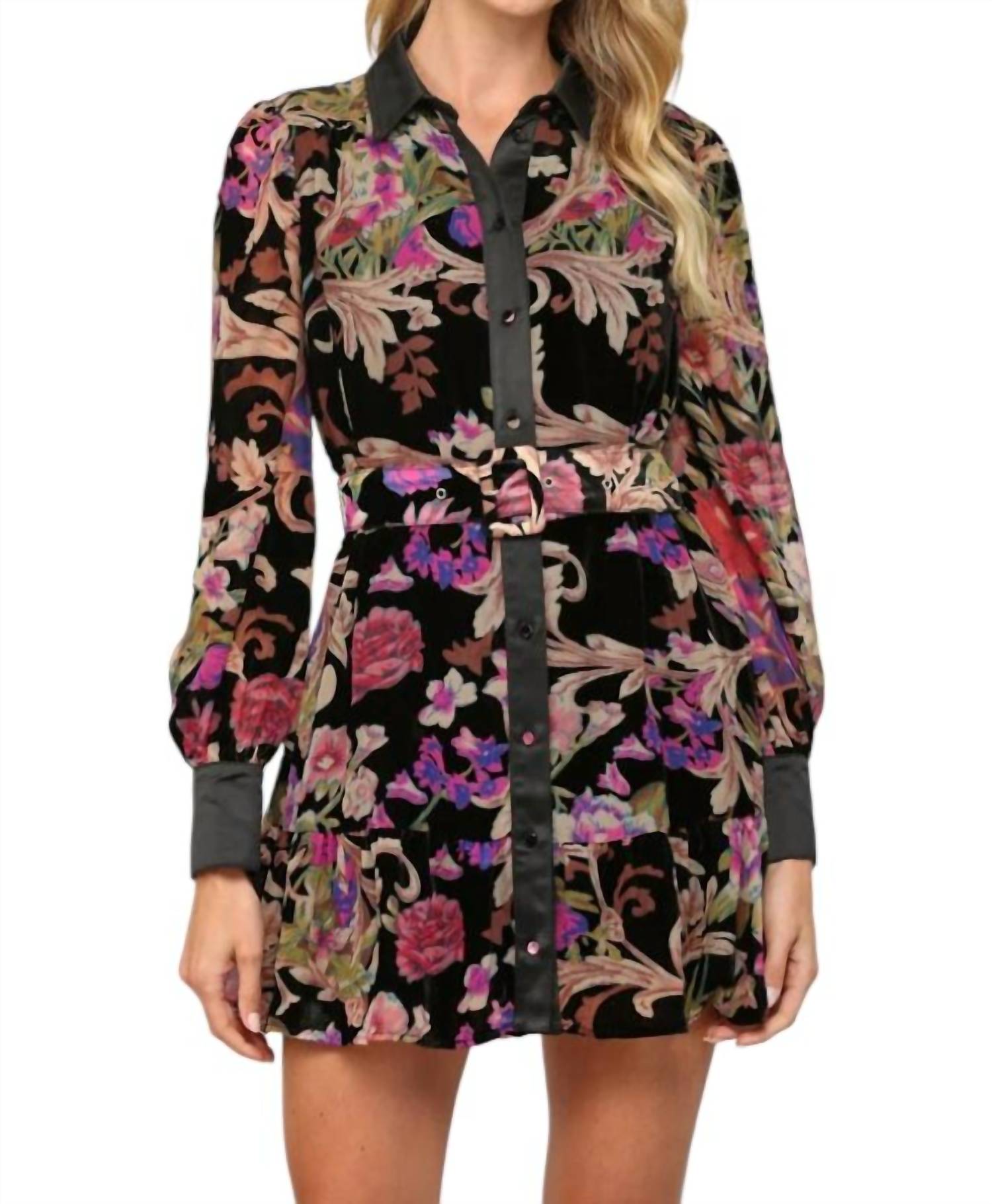 

Бархатное платье черного цвета FATE