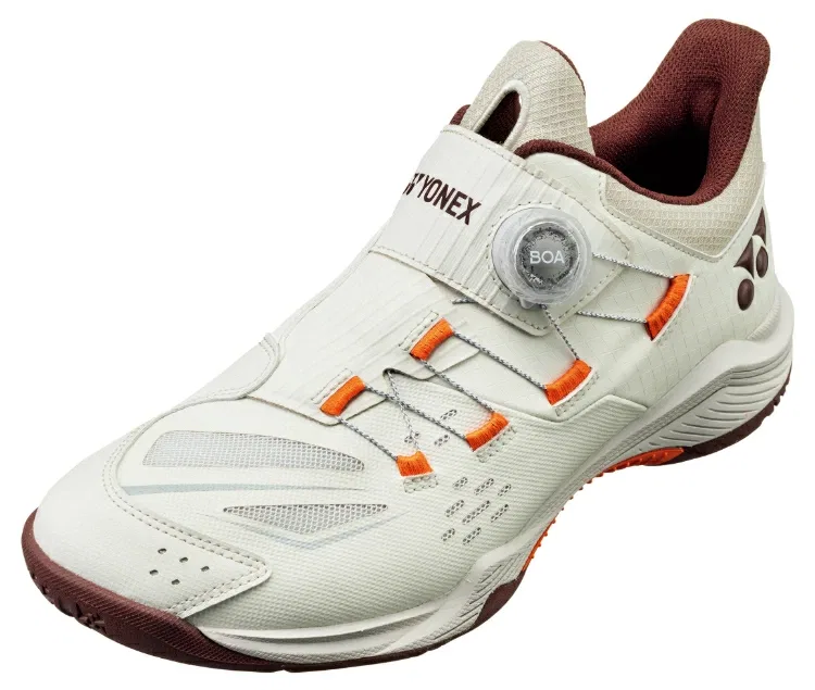 Кроссовки «Power Cushion 88 Dial Wide» от Yonex