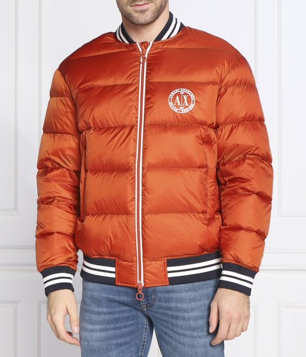 

Куртка-бомбер мужская Armani Exchange пуховая, оранжевый