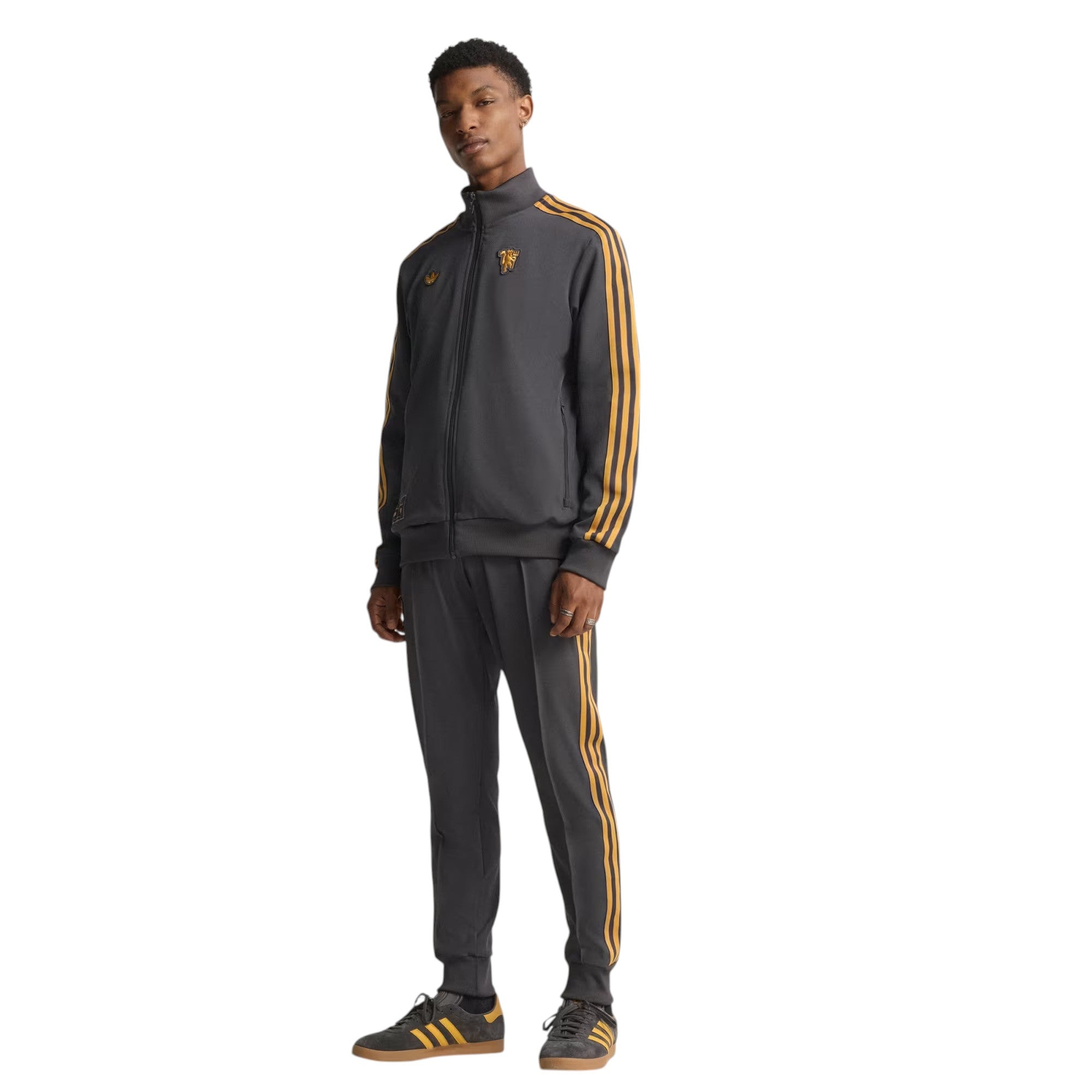 Спортивная куртка Adidas Manchester United Terrace Icons 'Utility Black' — фото 3