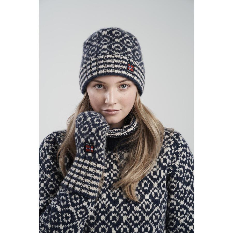 

BLACK DIAMOND Толстовка СВАЛЬБАРДСКАЯ ШЕРСТЯНАЯ ВАРЕЧКА