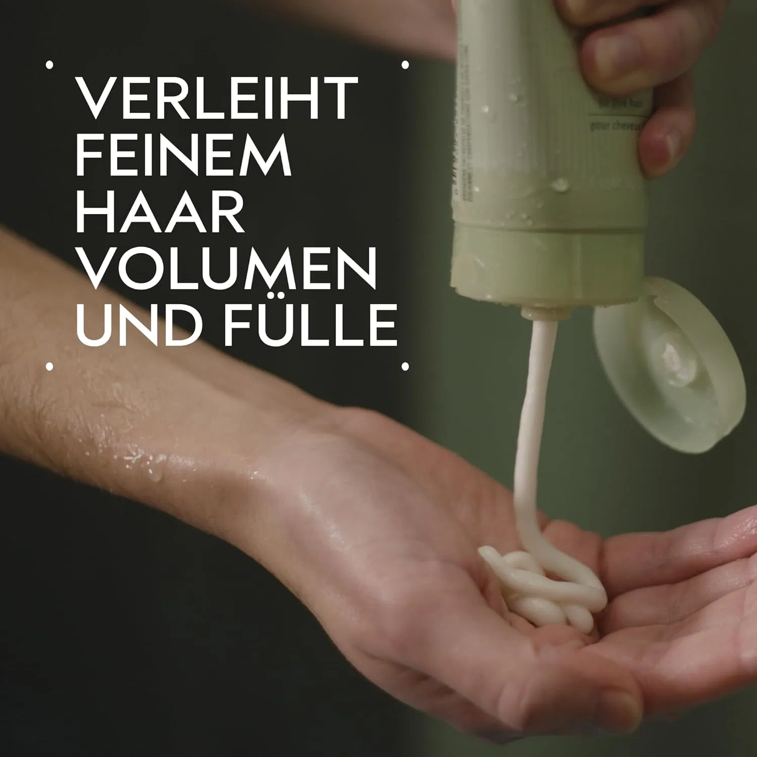 Легкий кондиционер для объема «Pure Abundance Volumizing Conditioning Rinse» 150 мл от Aveda — фото 2