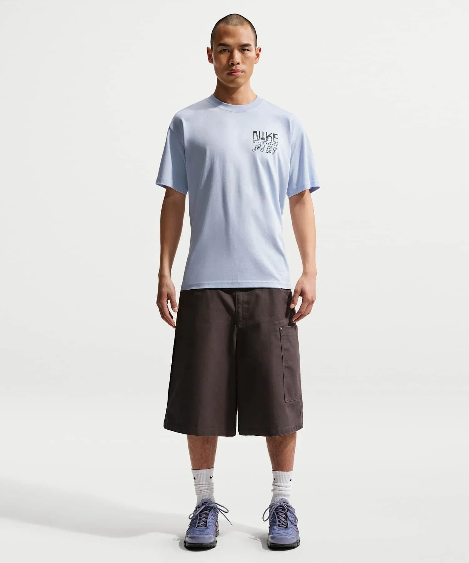 Унисекс футболка с круглым вырезом Nike Sportswear IH1370-407 Nike ярко-синяя — фото 4