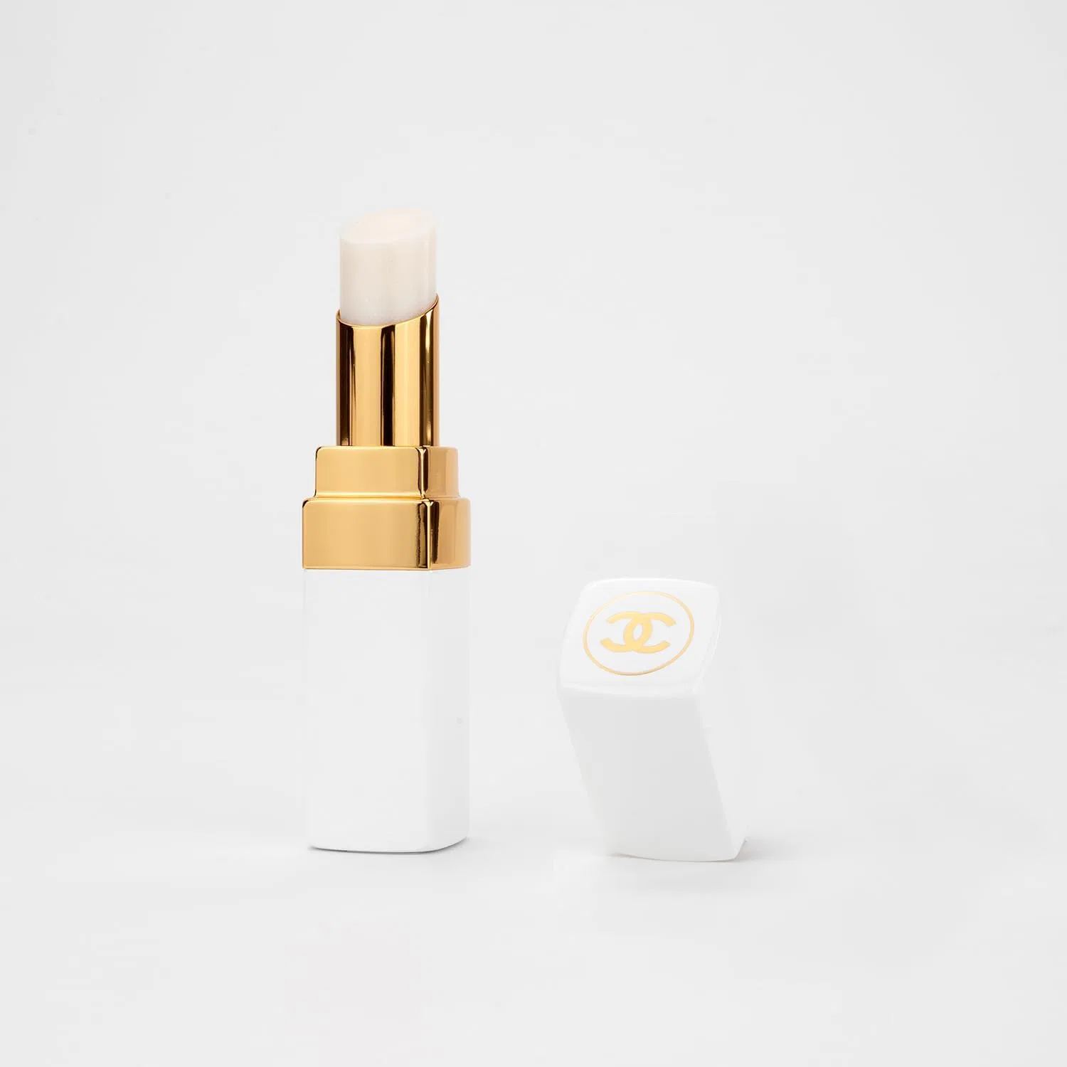Бальзам для губ CHANEL Rouge Coco Baume 912 Dreamy White, 3 г, бесцветный — фото 3
