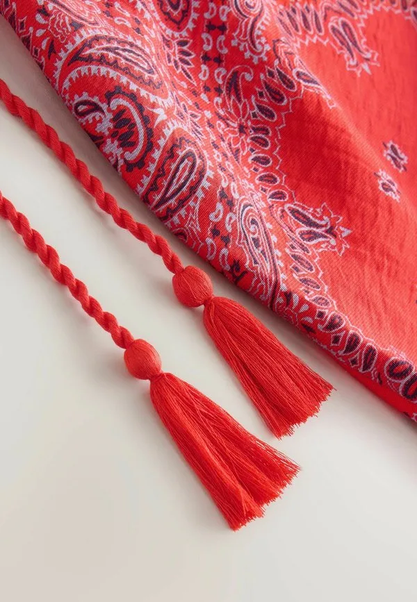 Платье-Макси прямого кроя с v-образным вырезом и короткими рукавами Next, Red Bandana Print — фото 3