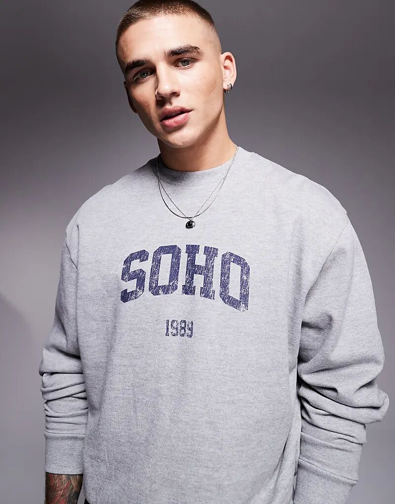 

Свободный свитшот oversize с принтом soho серого меланжевого цвета ASOS DESIGN