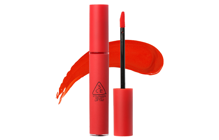 

Жидкая помада матовое покрытие легко растушевывается 3CE