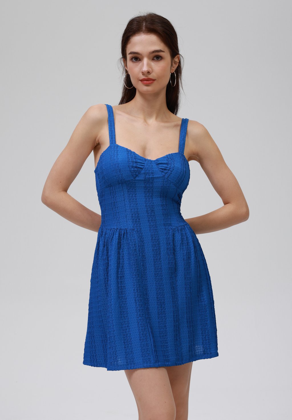 

Элегантное платье Vestito di maglina Even&Odd, синий