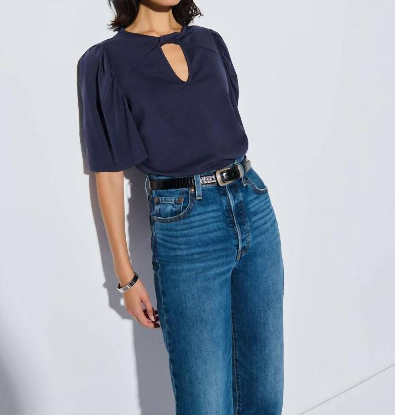 

Топ Vivienne Twist Front в графите Nation LTD, цвет graphite