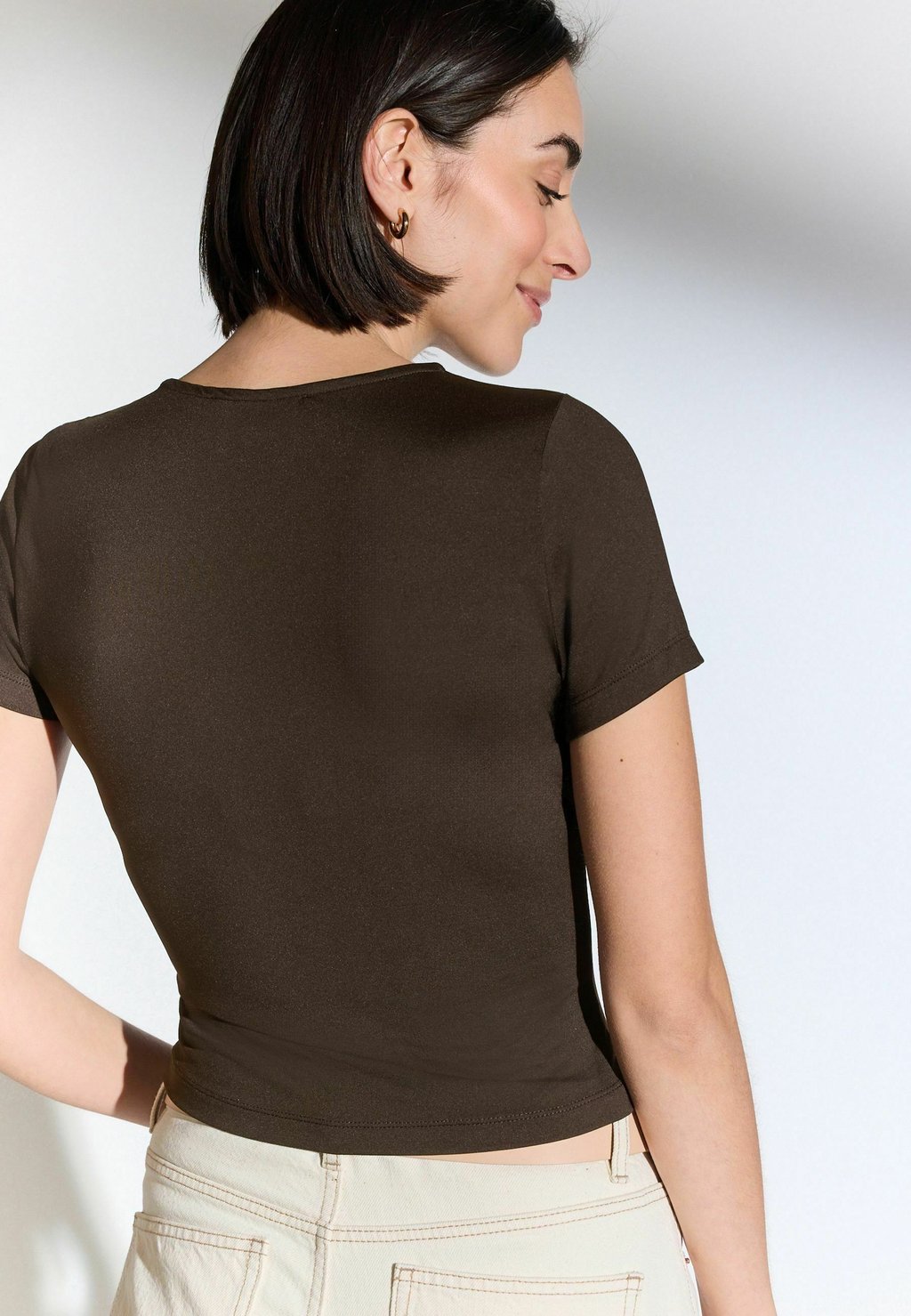 Базовая футболка SHORT SLEEVE SOFT TOUCH Next, коричневый — фото 3