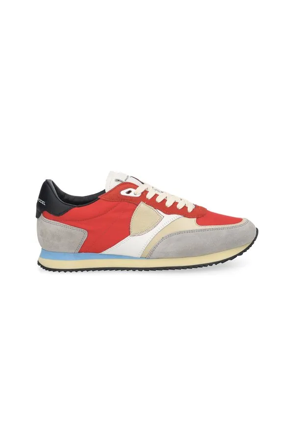 Тренеры Philippe Model, Rot