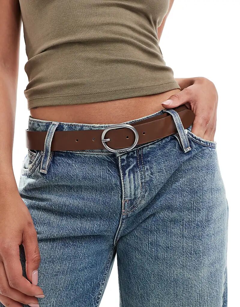 

Ремень Levi's Hermosilla из кожи коричневого цвета