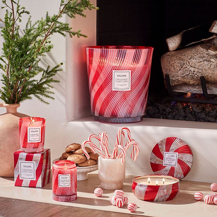 

Коллекция свечей Voluspa Crushed Candy Cane Candle, красный